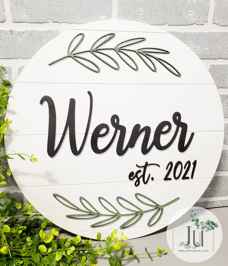 Last Name 14" Wood Round Personalized Sign