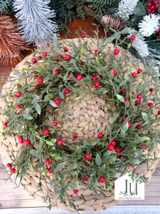 Christmas Berry Candle Ring | Wreath
