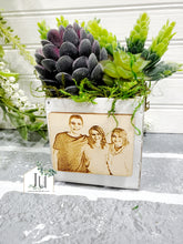 Load image into Gallery viewer, Photo Engraved Wood Planter
