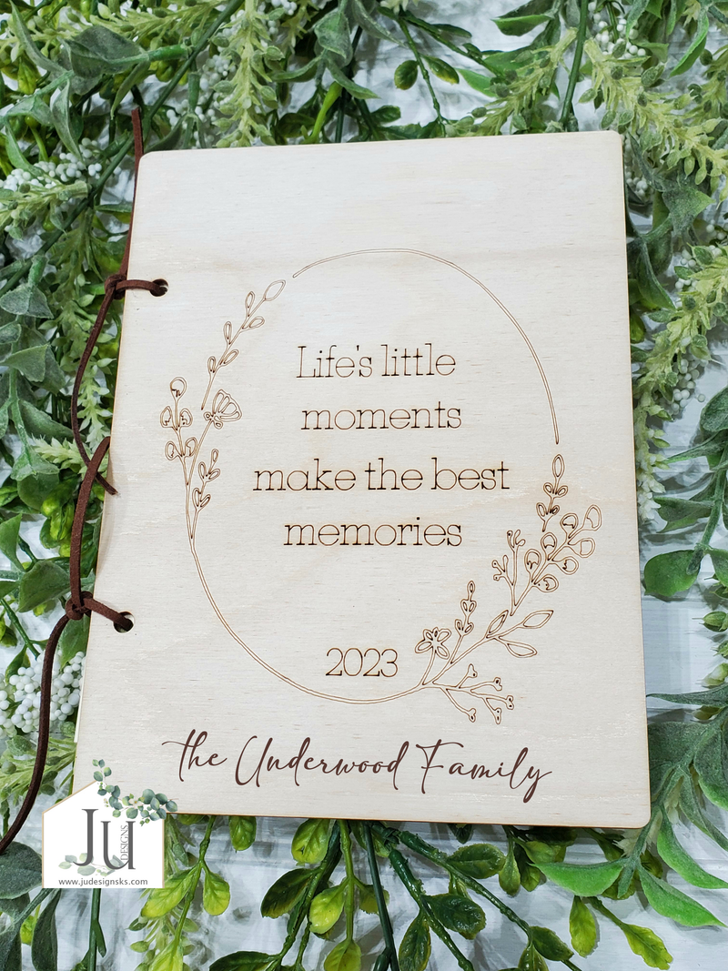 Wood Engraved Card Keeper